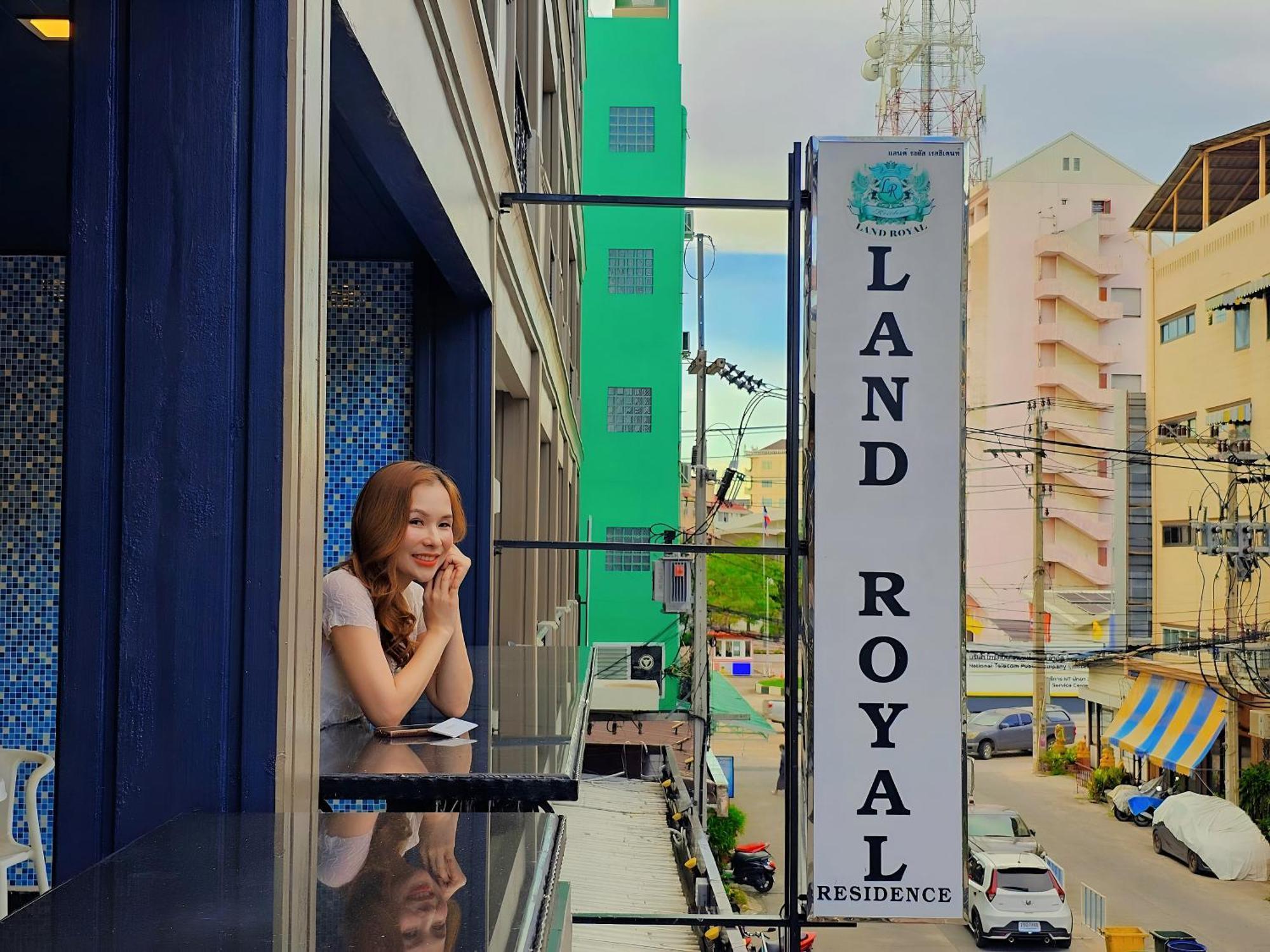 Hotel Land Royal Residencia Pattaya Exterior foto